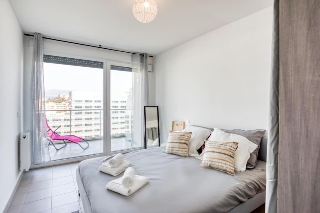 L17 Arenas Suite 3 Balconies 5Mins To The Sea Nisa Exterior foto