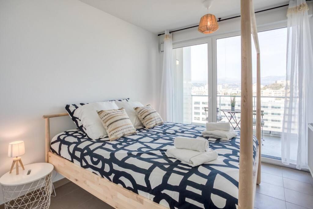 L17 Arenas Suite 3 Balconies 5Mins To The Sea Nisa Exterior foto