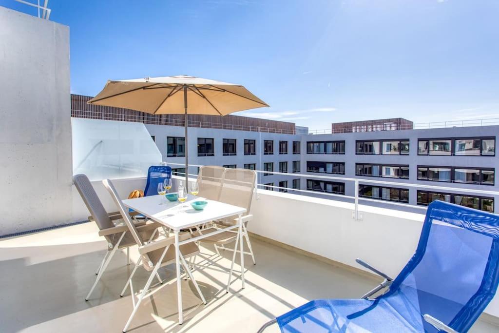 L17 Arenas Suite 3 Balconies 5Mins To The Sea Nisa Exterior foto